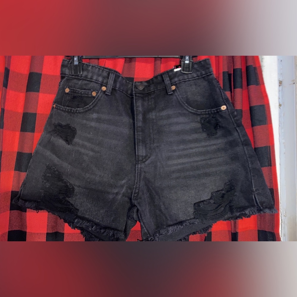 No boundaries distressed Jean shorts